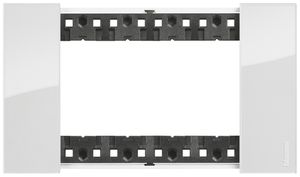 Cadre de recouvrement Living Now 4 modules 147.5×86mm ice