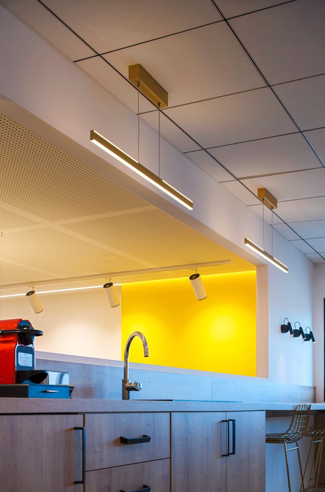 Spot LED SLV 3~ NUMINOS L PHASE 28W 2430lm 3000K 24° Ø100×213mm blanc