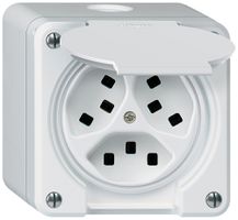 AP-Steckdose Hager robusto, 3×T23, mit Klappdeckel Q, weiss