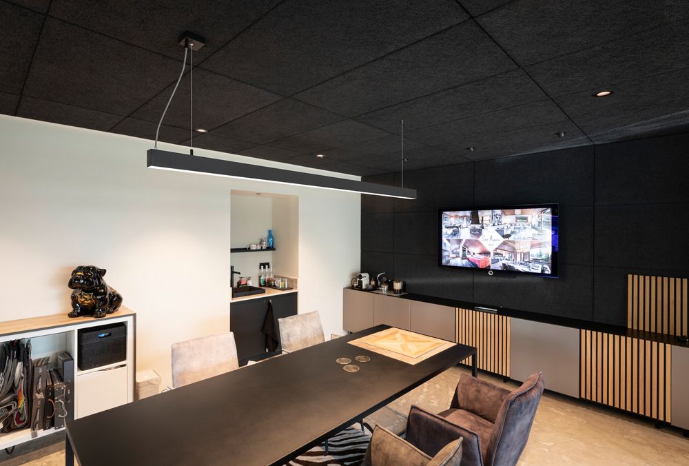 LED-Pendelleuchte SLV GLENOS PD 85W 5700lm 3000K 2m schwarz