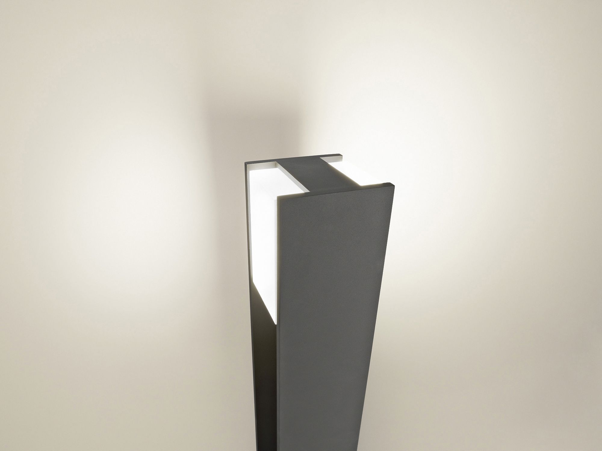 Wegeleuchte Philips Bridge E27 1×42W 800mm IP44 anthrazit