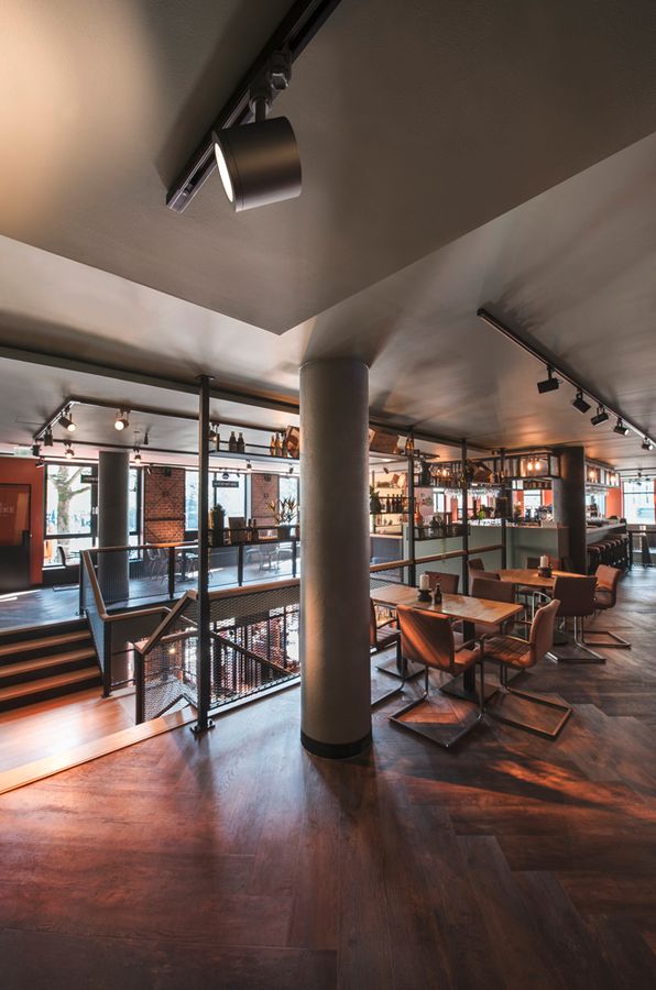 LED-Strahler SLV Enola_C, 9W 850lm 3000K 55° mit 3-Phasen-Adapter IP20 schwarz