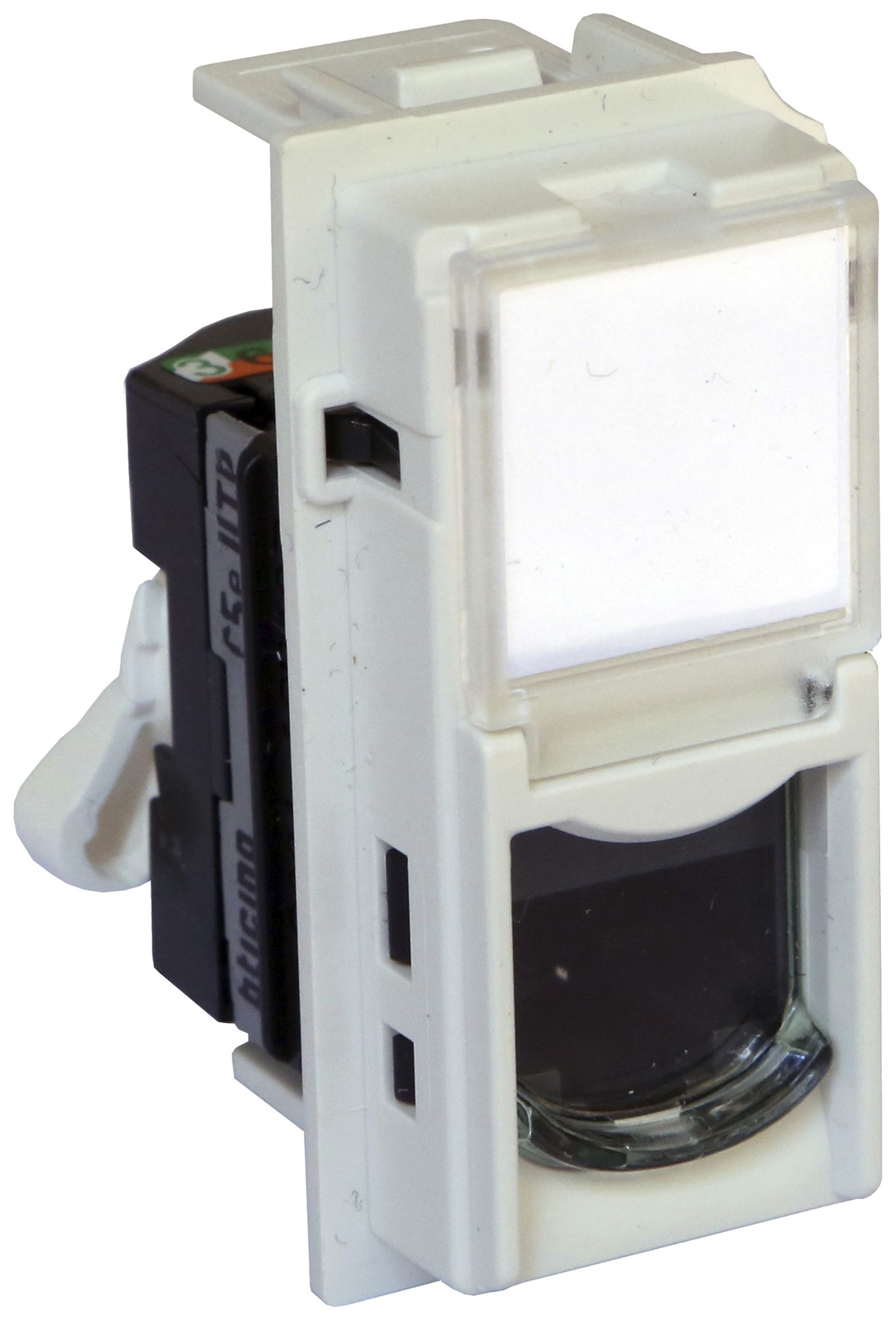 Datendose Living Now Kategorie 5E UTP 1 Modul weiss