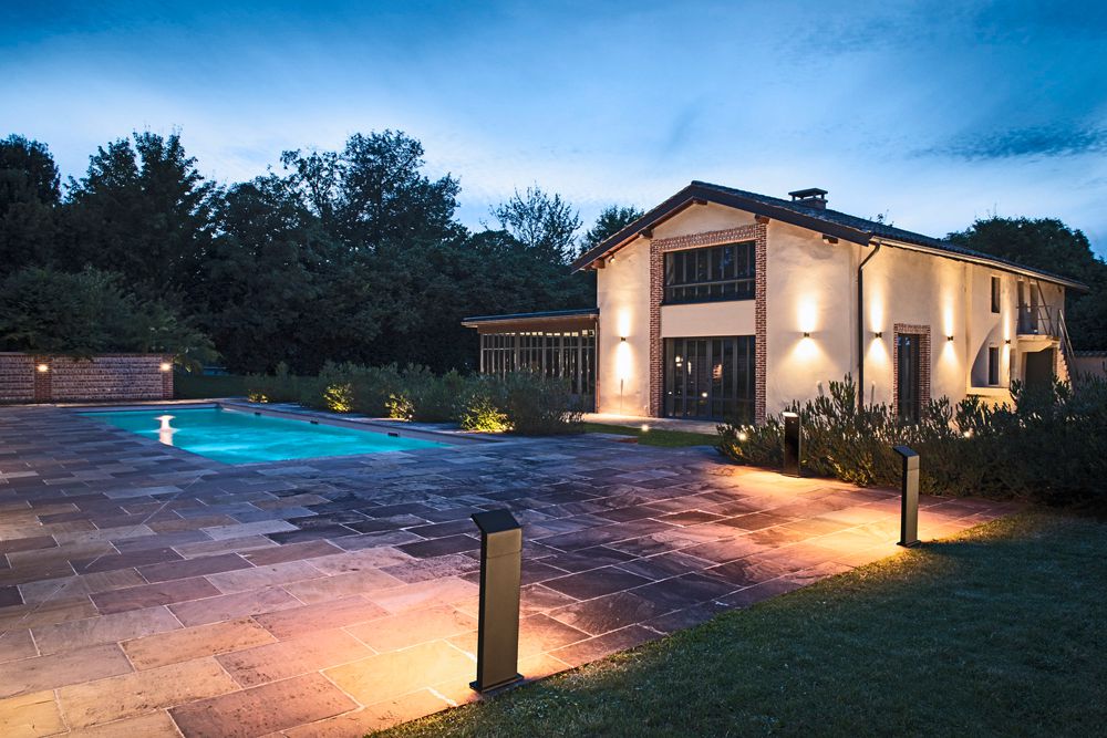 LED-Wegeleuchte SLV ORDI II 10W 700lm 822/830 IP65 700mm schwarz