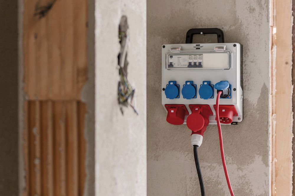 Stromverteiler Brennenstuhl CEE32 2.2m 1×CEE16/CEE32 2×T23/T25