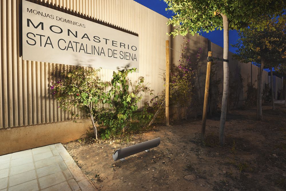 Applique LED SLV VANO WING 25W 1400lm 3000K IP65 DALI 635mm 120° gris