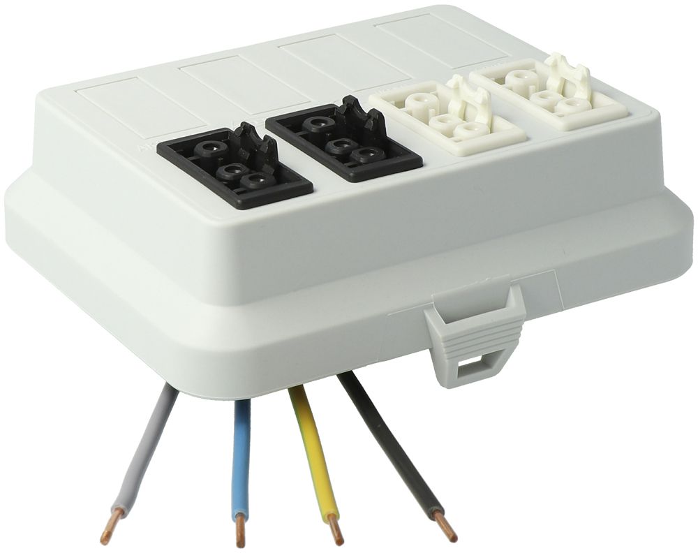 Parte frontale in: 4P H07V-U, out: ogni 2x3P ne L1/ bi L2, Wieland