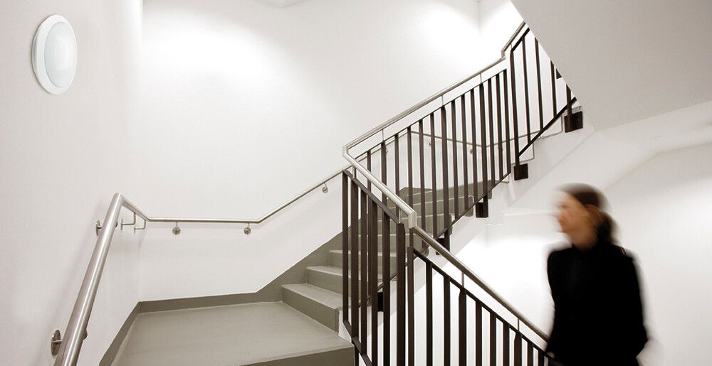 Plafonnier/Applique LED ESYLUX ALMA 300, 16W 3000K 1450lm Ø300×87mm IP65, blanc