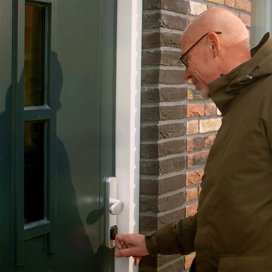 Commande de serrure de porte RF Shelly LOQED 1 284×69mm BLE/Wi-Fi noir