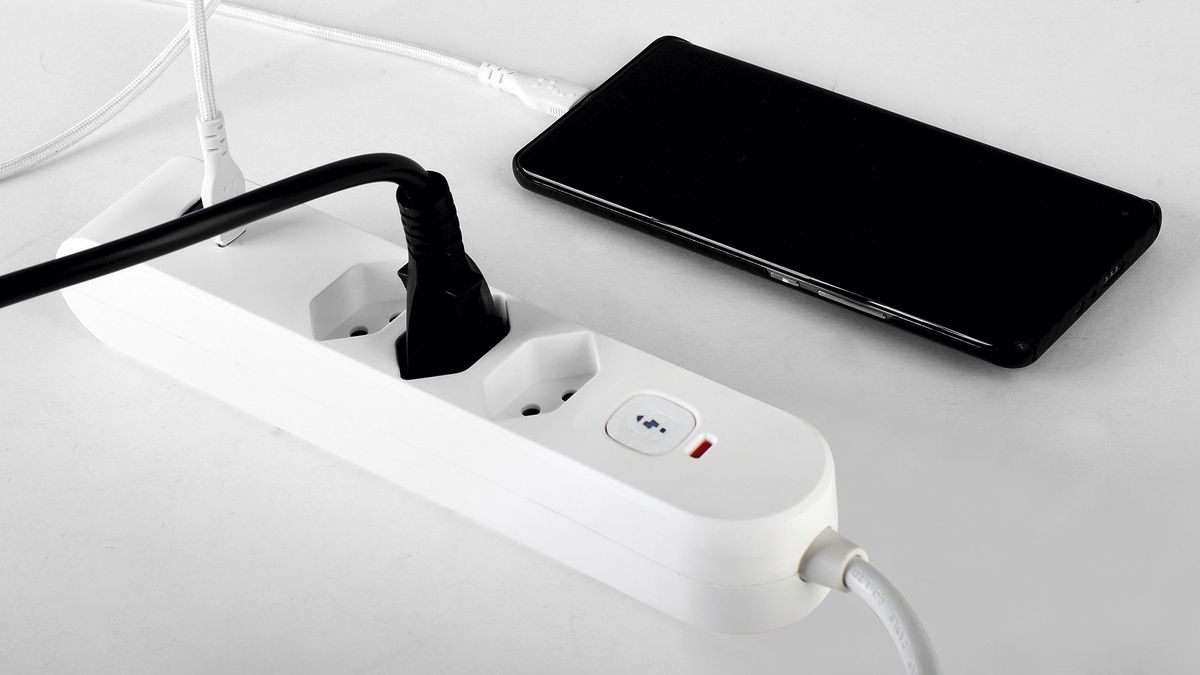 Presa multipla Steffen STEBA IQ 3×T13 1×USB-A 1×USB-C PD 3m bianco