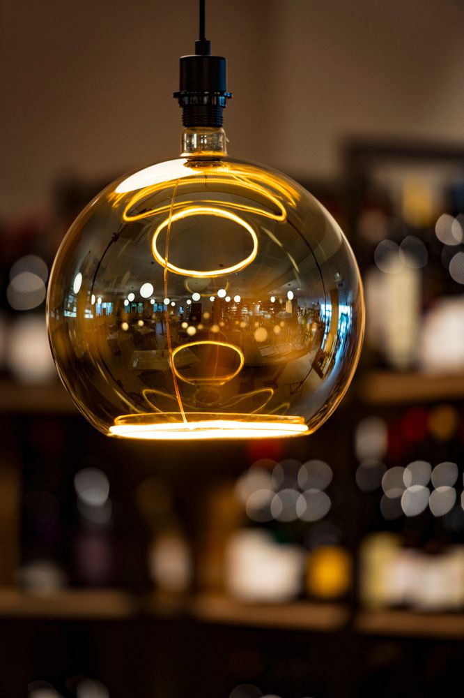 LED-Lampe SLV Floating Globe E27 6W 1900K DIM mattiert Rauch schwarz Ø150×185mm