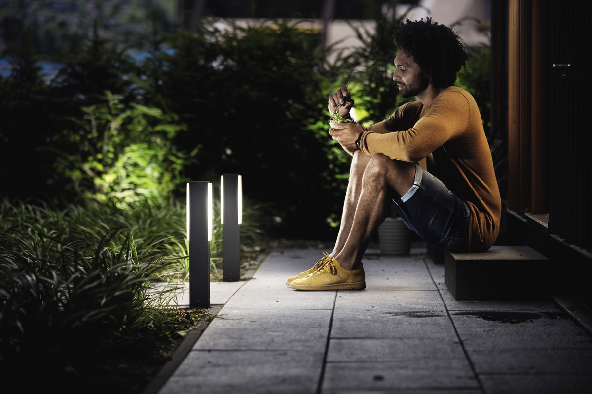 LED-Wegeleuchte Philips Stratosphere 3.8W 800lm 827 IP44 76×60mm×420mm anthrazit