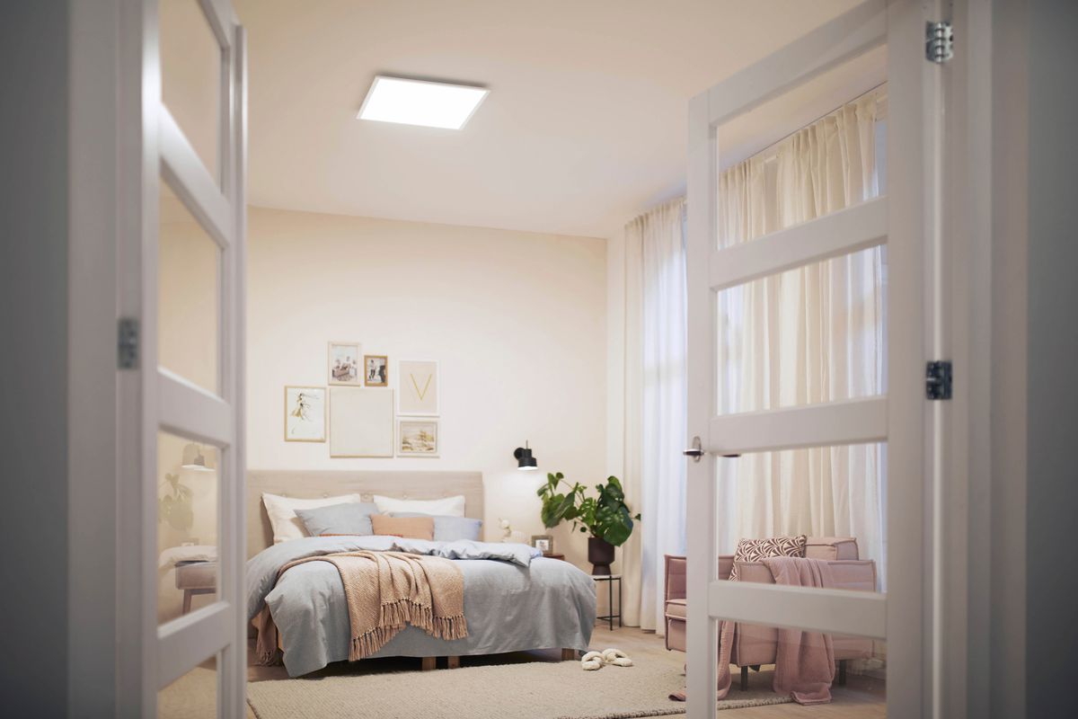 Plafonnier LED Philips Touch 36W 3600lm 4000K VAR 600×600mm blanc