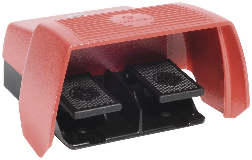 Contact à pédale Bernstein 10A 2×1F/1O avec protection de pied, 2pédales