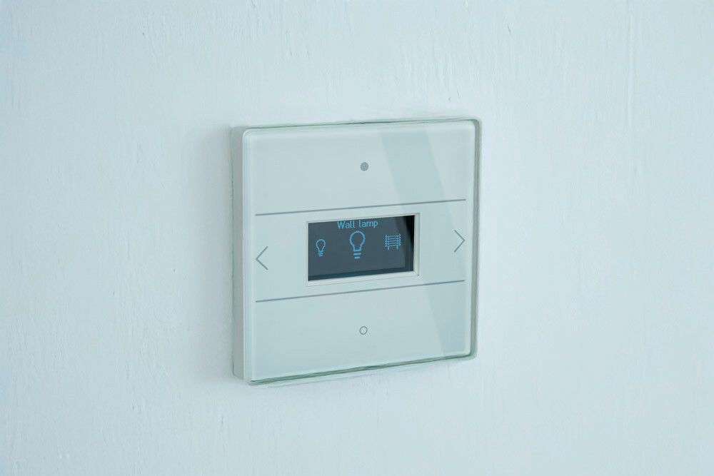Bediengerät Theben LUXORliving iON8 G Mit Raumthermostat weiss
