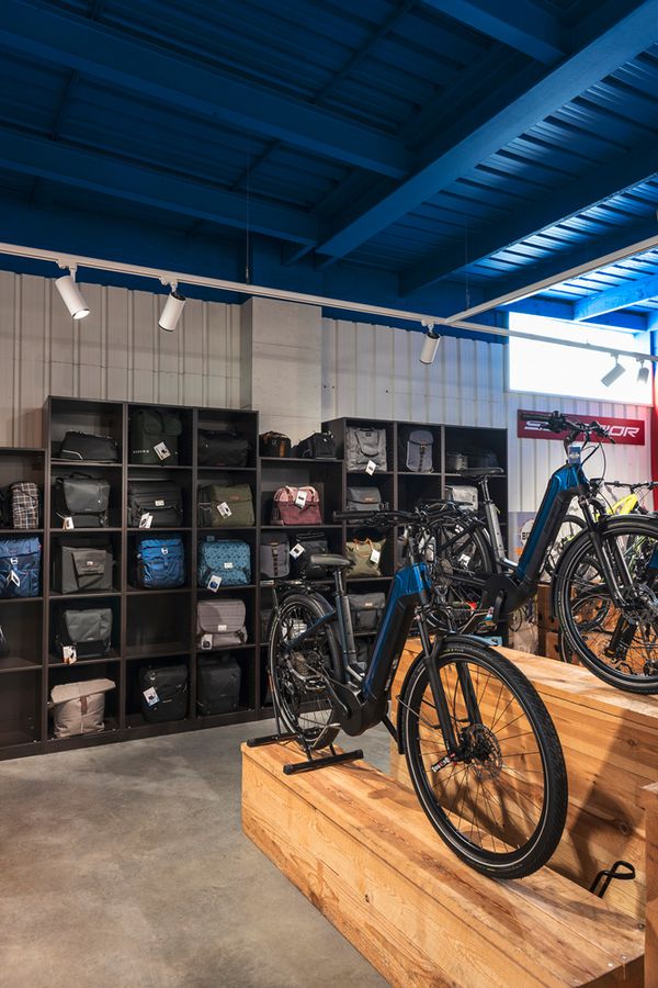 Spot LED SLV 3~ NUMINOS L PHASE 28W 2715lm 4000K 60° Ø100×213mm blanc