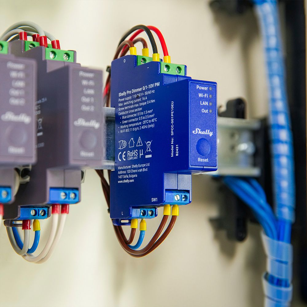 REG-RF-Dimmaktor Shelly Pro Dimmer 0/1-10V PM Bt/Wi-Fi AC 3W 1TE