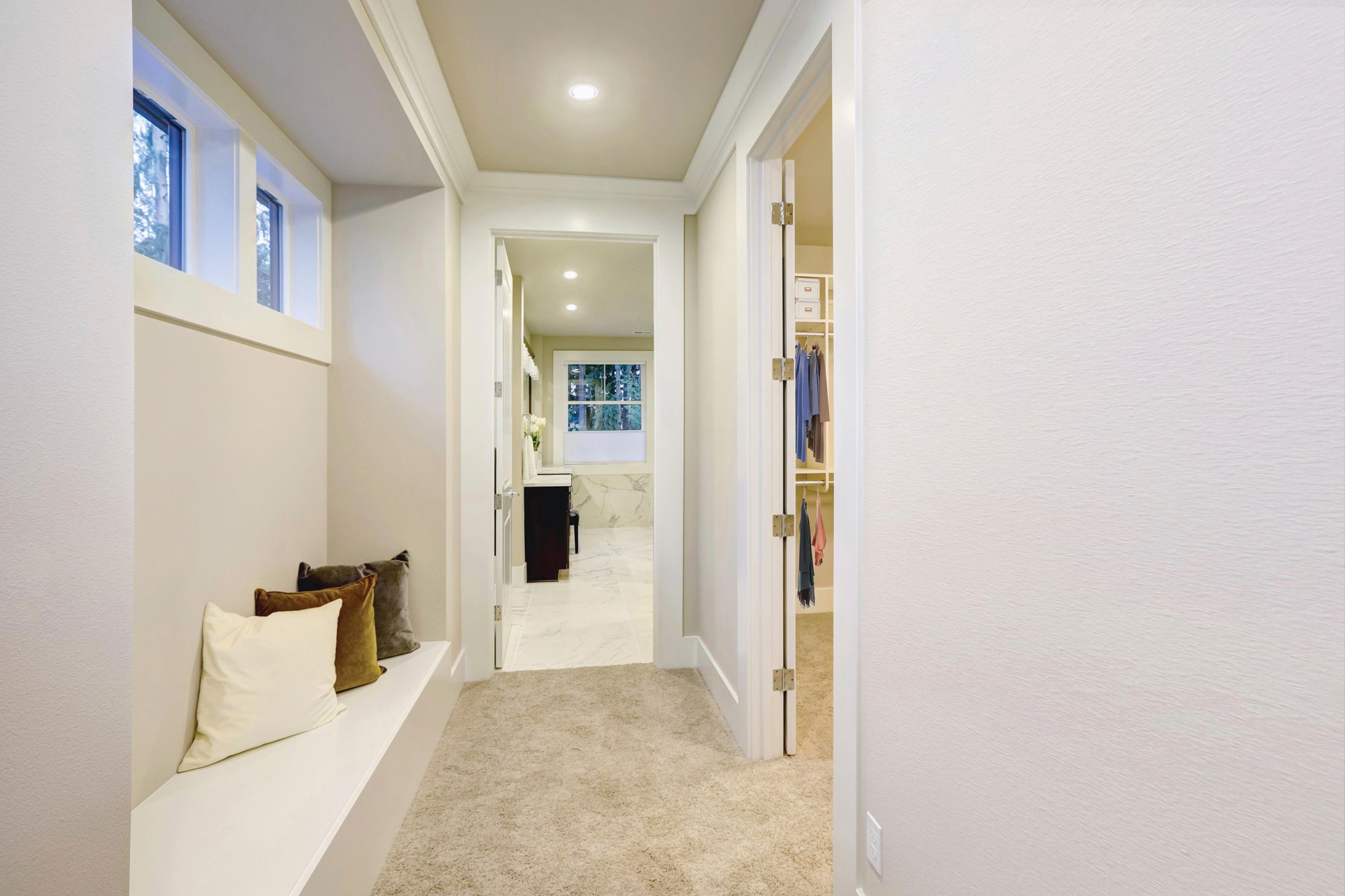 LED-Downlight Philips DIAMOND 6.5W 1150lm 3000K 110° Ø170mm weiss