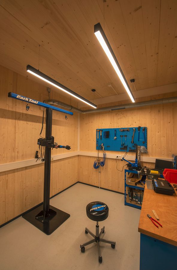 LED-Pendelleuchte SLV GLENOS PD 85W 6600lm 4000K 2m schwarz