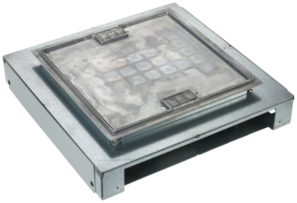 Boîte de raccordement h=82…110mm pour canal de sol noyée 50×300