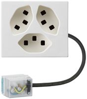 Presa FLF Hager 3×tipo 23 con adattatore Power L3 D bianco