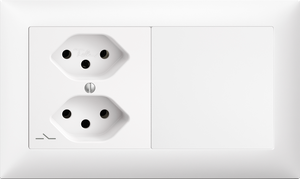 UP-Kombination Edue 1x2, Steckdose 2×T13 1×S + Blindabdeckung ws