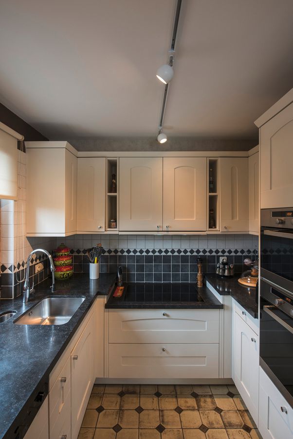 Spot SLV LIGHT EYE, GU10 50W mit 1-Phasen-Adapter IP20 weiss/chrom