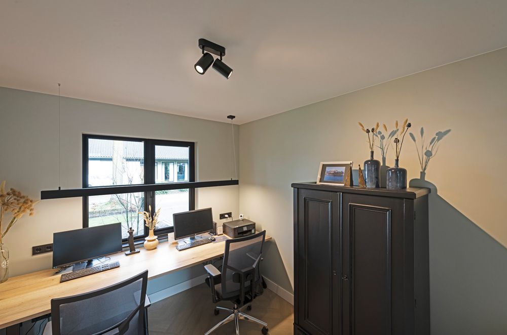 Decken-/Wandleuchte SLV ENOLA_B, 2×GU10 50W IP20 mattschwarz