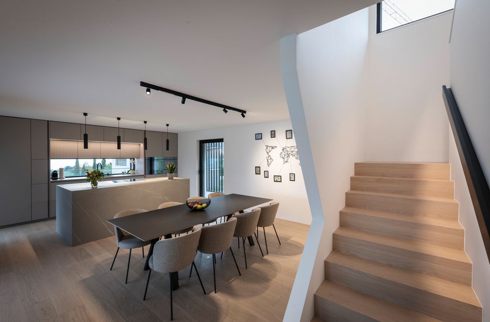 LED-Spot SLV IN-LINE 22 48V TRACK 7.3W 570lm 930 95° DALI 220×22mm schwarz