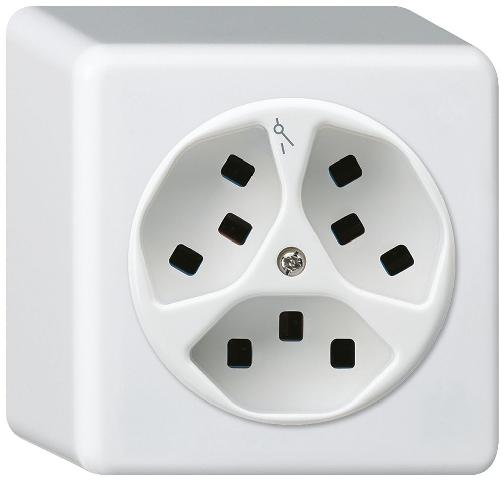 Presa AP Hager basico 3×tipo 23 1×S Q bianco