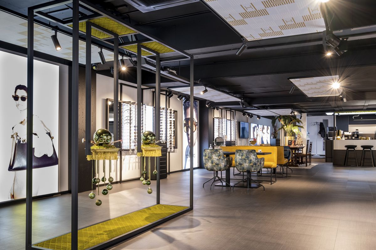 LED-Strahler Sylvania Lenzo Large 30W 1925lm 930 DIM 3PH 18°…50° Ø75 schwarz