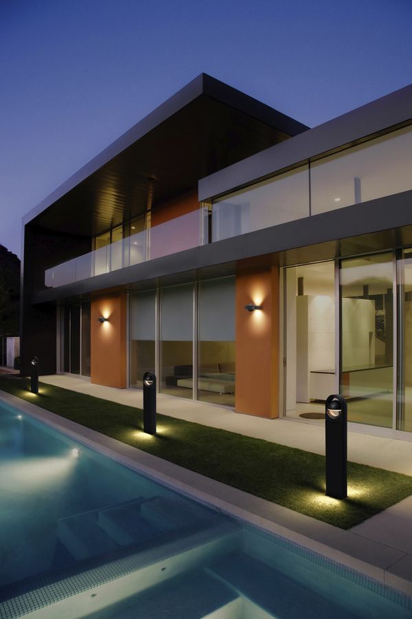 LED-Wegeleuchte LEDVANCE SMART+ Swing 6.7W 350lm 3000…6500K IP44 700mm schwarz