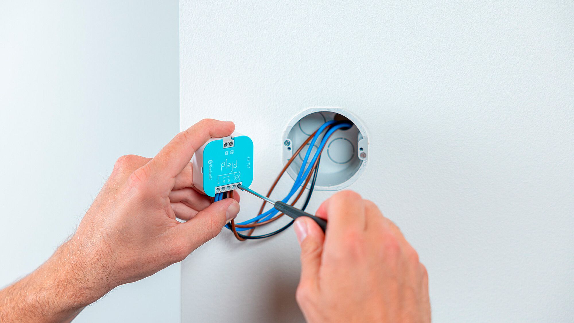 Actionneur de jalousie RF INC Plejd JAL-01 230V BT, Mesh 46×46×18mm