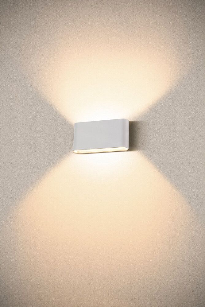 Applique LED SLV OVAL 18 9.3W 860lm 2700…3000K IP65 31×175mm blanc