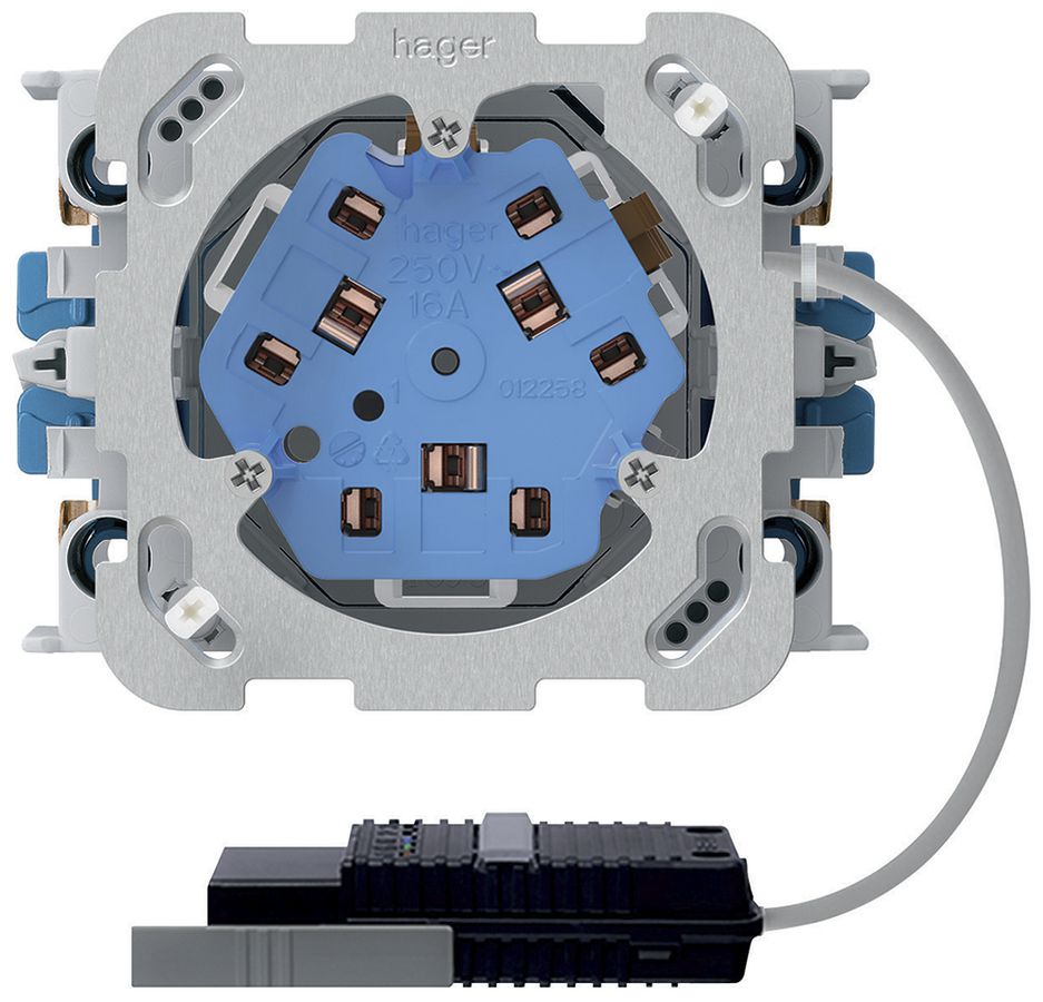 EB-Steckdose 3×Typ 13/23 Hager L2 Rundkabel mit EB-Dose G3