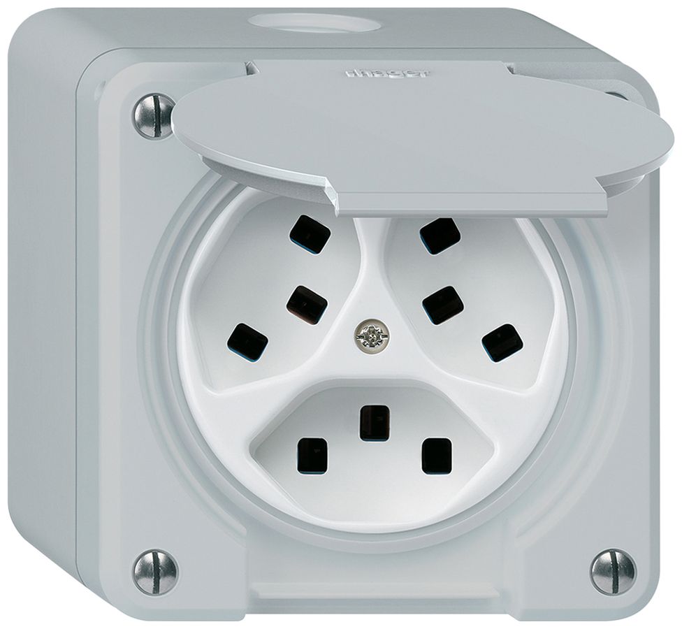 Presa AP Hager robusto, 3×T23, con coperchio Q, gris