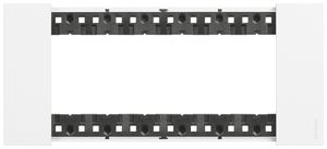 Cadre de recouvrement Living Now 6 modules 192.5×86mm white