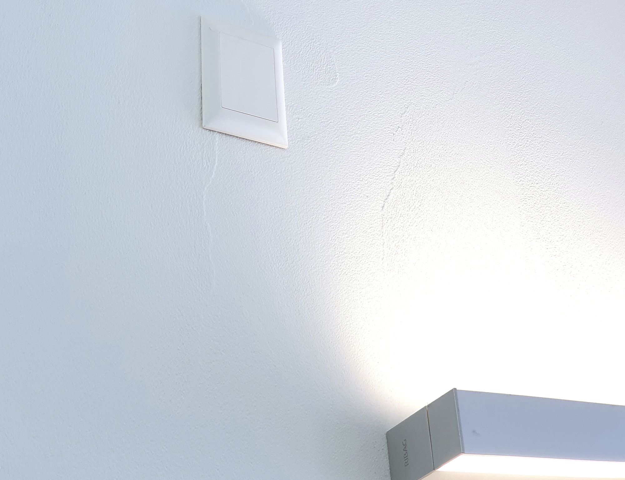 HSB Steckdeckel Mini EDIZIOdue 96×96mm weiss halogenfrei