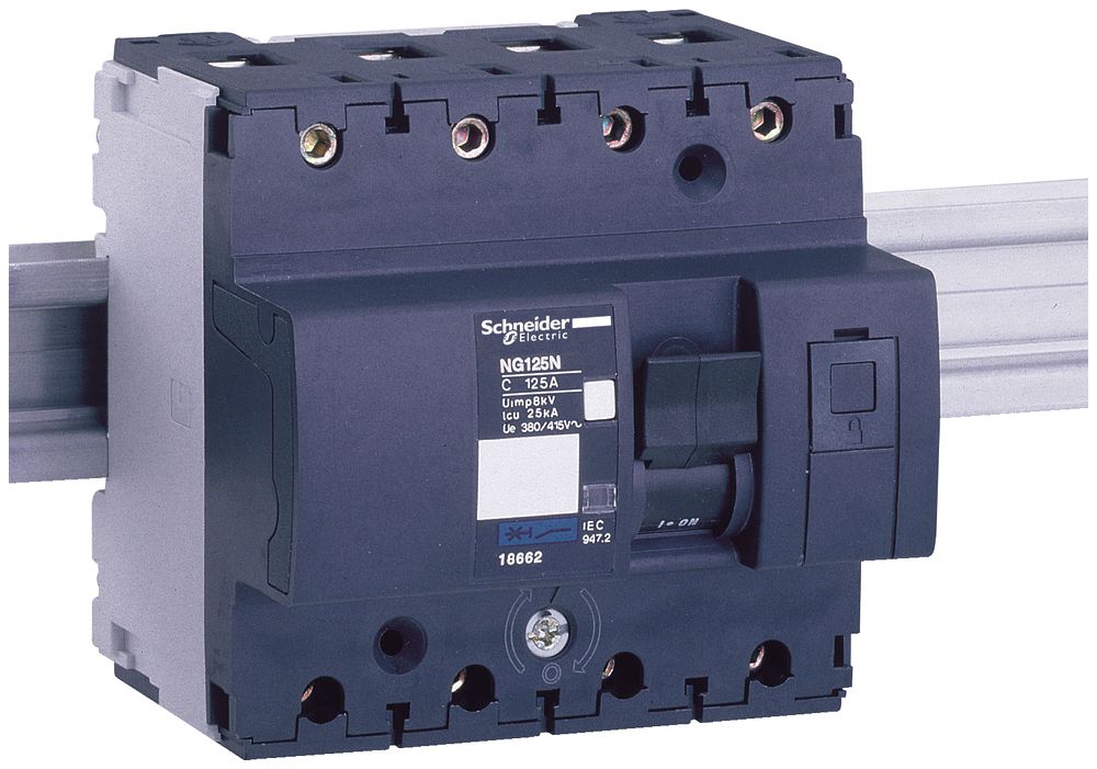 Avviatore Schneider Electric NG125N 4P 63A C 25KA