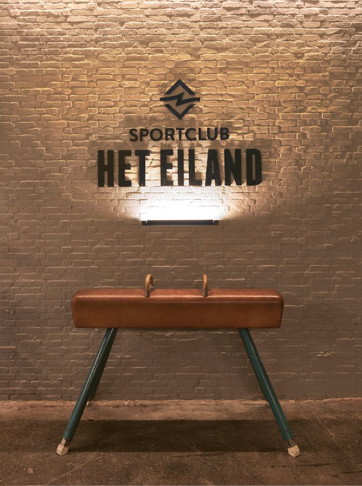 LED-Decken-/Wandleuchte SLV LONG GRILL, 20W 230V 3000K 1600lm IP20 schwarz