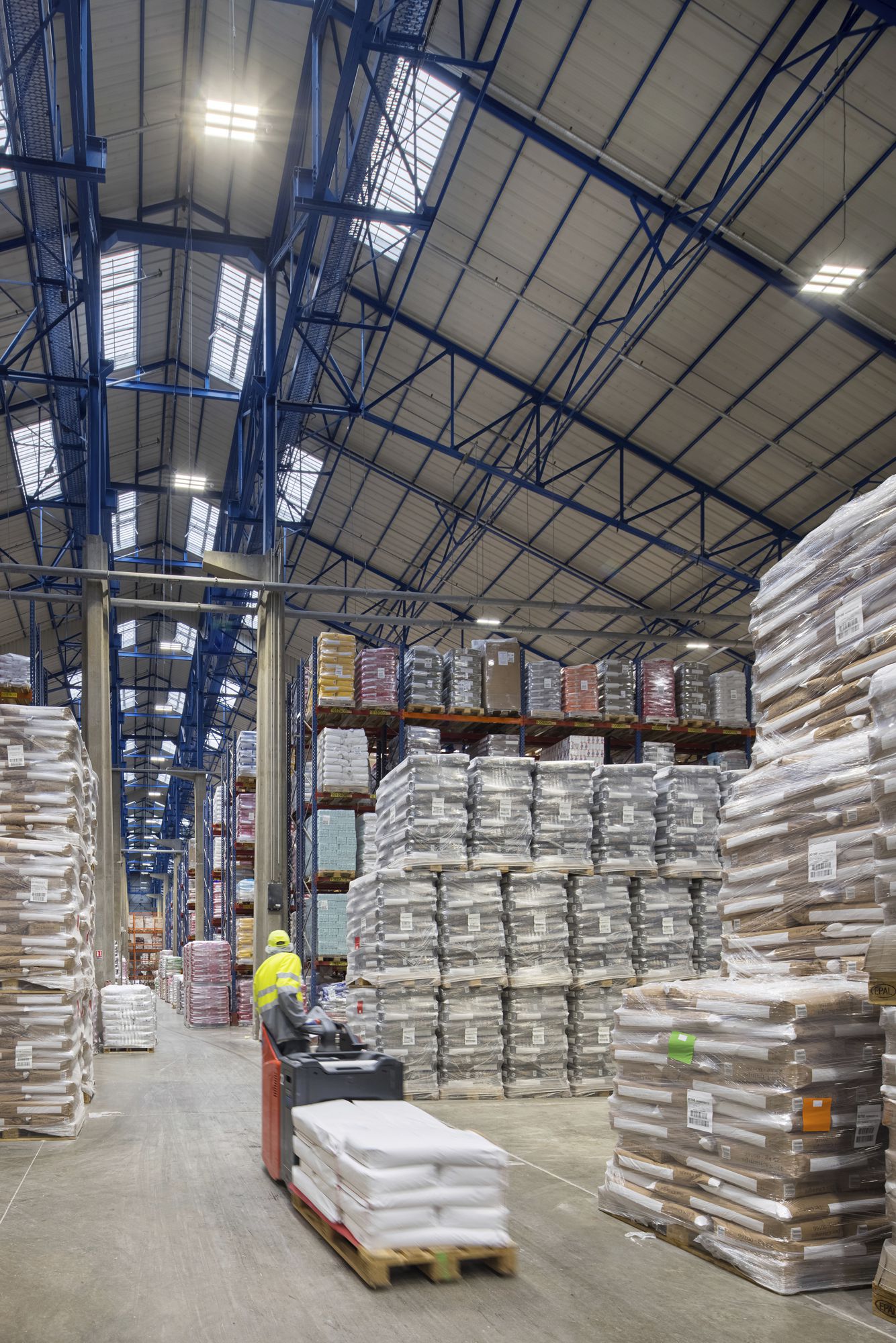 LED-Hallenstrahler Sylvania Sylbay 57W 9100lm 840 IP65 75° DIM 410×386