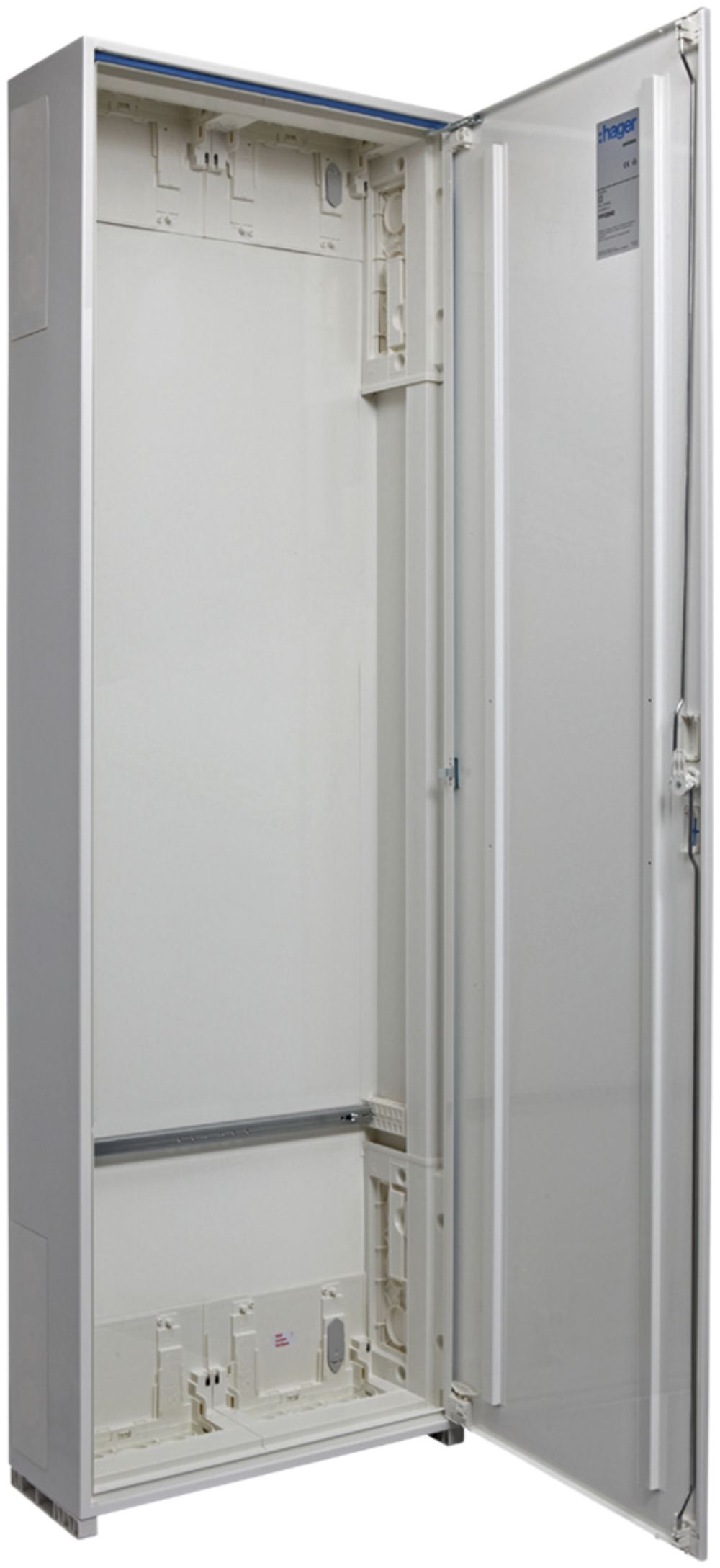 Armoire murale Hager univers avec porte CP II IP44 550×1700×205 blanc