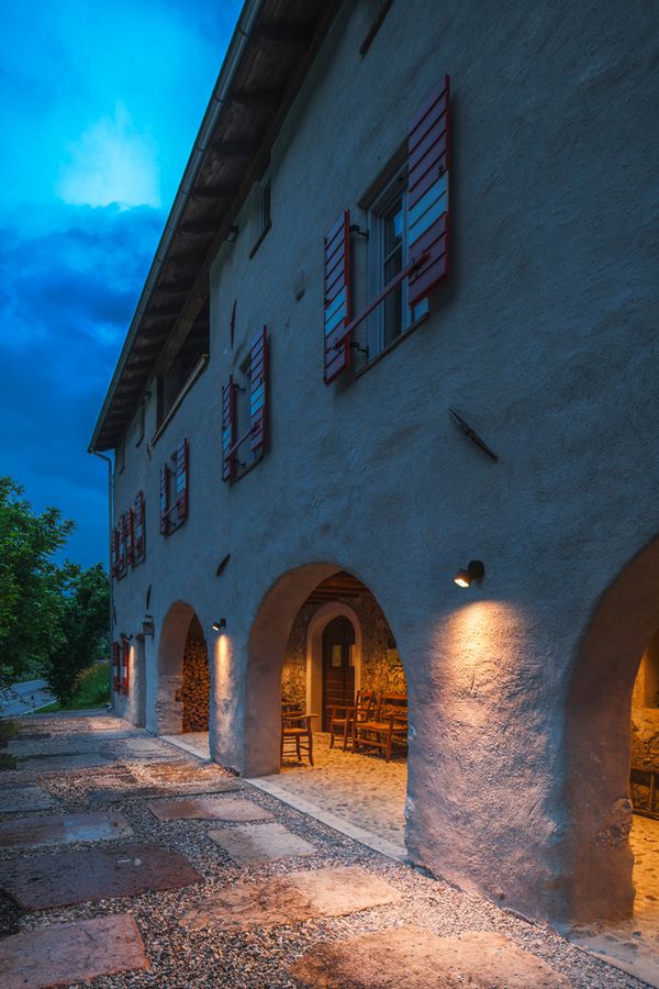 LED-Decken-/Wandleuchte SLV R-CUBE 15W 800lm 827/830 IP65 DIM Ø100mm an