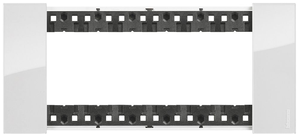 Abdeckrahmen Living Now 6 Module 192.5×86mm ice