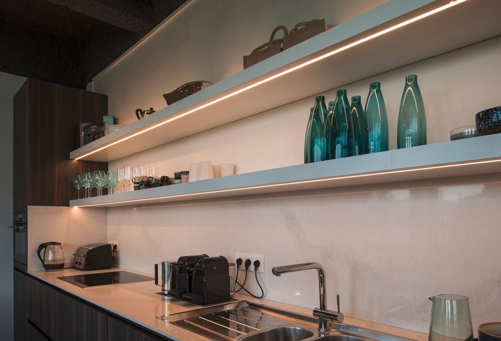 Profilé AP SLV GRAZIA 10, plat rainuré 2m blanc