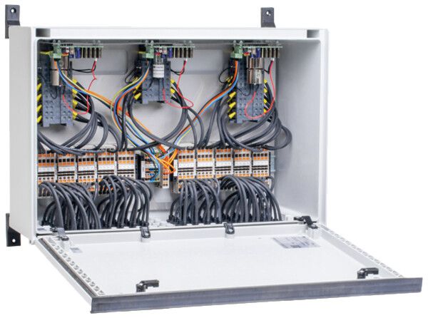Generatoranschlusskasten WM GAK PVC DC 2I 2O 10MPP RD WM4 11