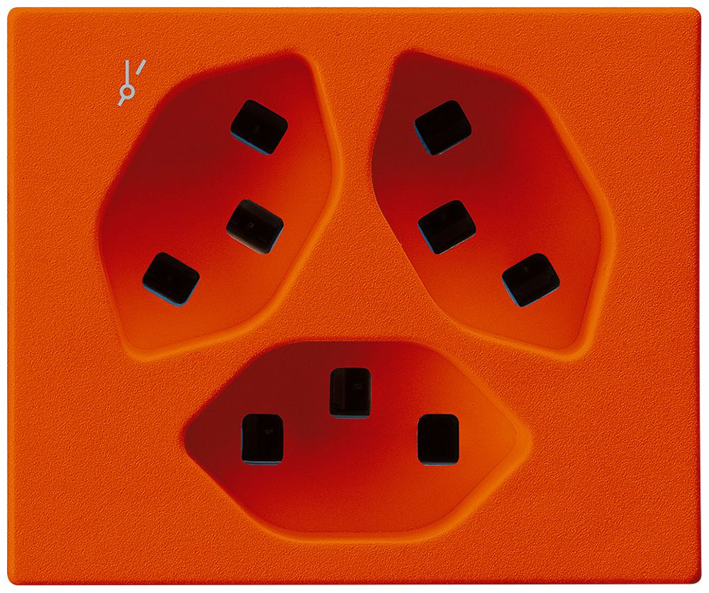 Prise FLF Hager 3×T23, 1×S, D, orange