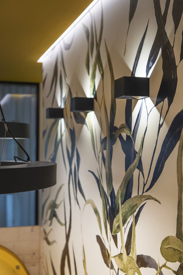 Lampada a muro LED SLV LOGS IN, 12W 230V 2000…3000K 290lm IP20 nero/ottone