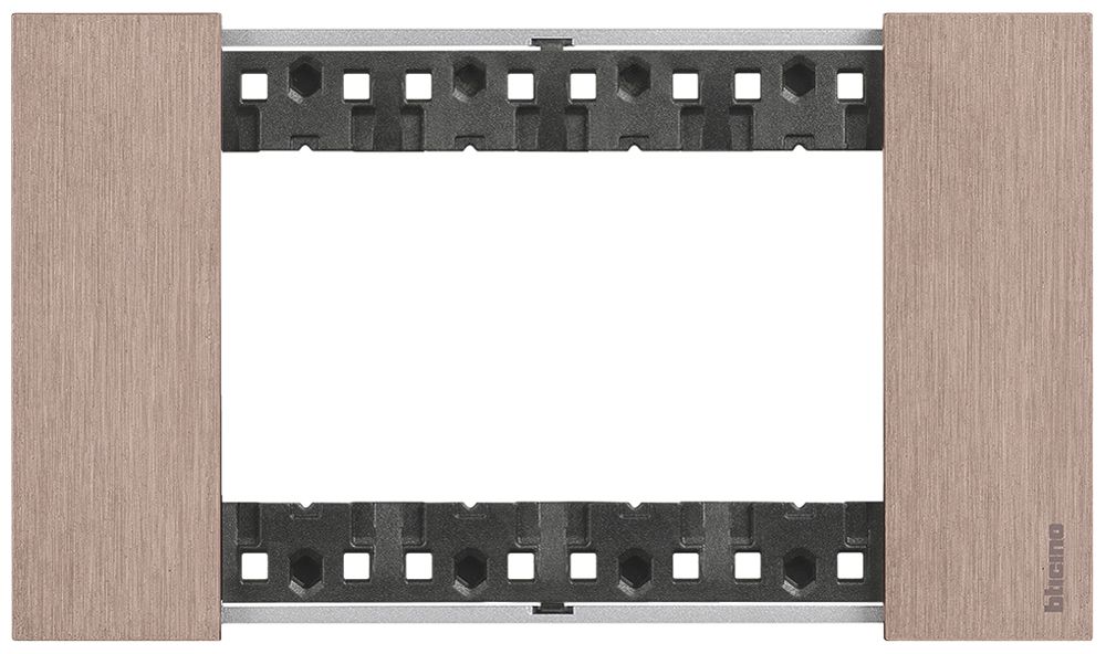 Cadre de recouvrement Living Now 4 modules 147.5×86mm copper