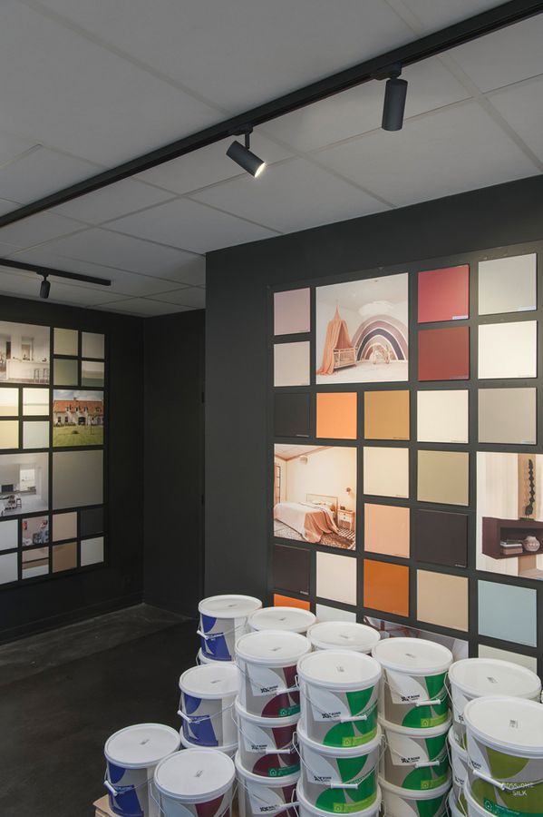 Proiettore LED SLV NOBLO SPOT PHASE 6W 750lm 930 32° REG 3fa Ø50mm nero